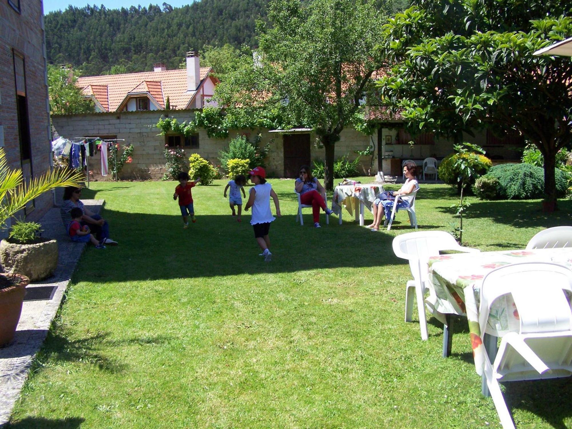 Posada De Muno Muñorrodero エクステリア 写真